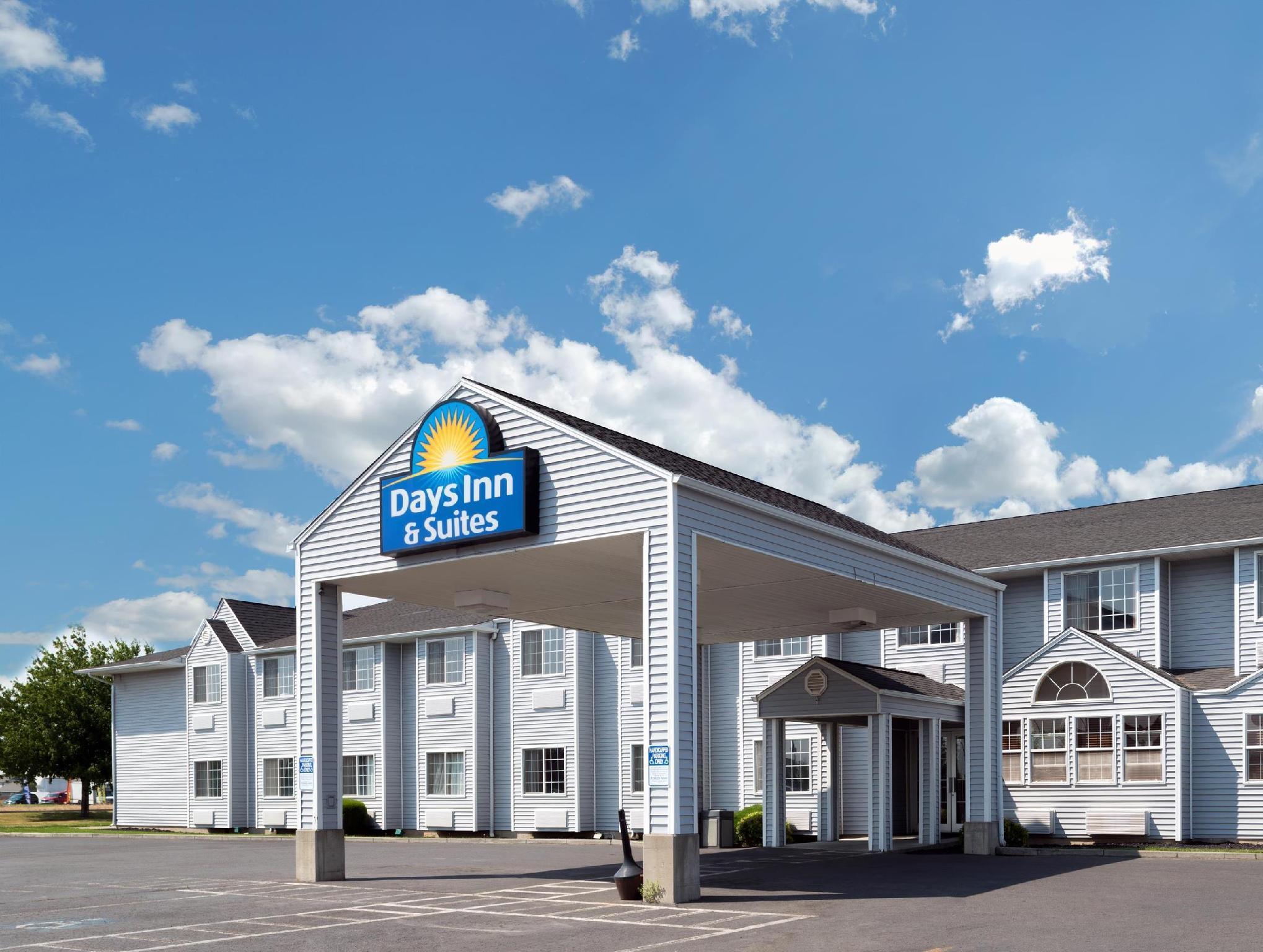 Days Inn & Suites By Wyndham Spokane Airport Airway Heights Zewnętrze zdjęcie