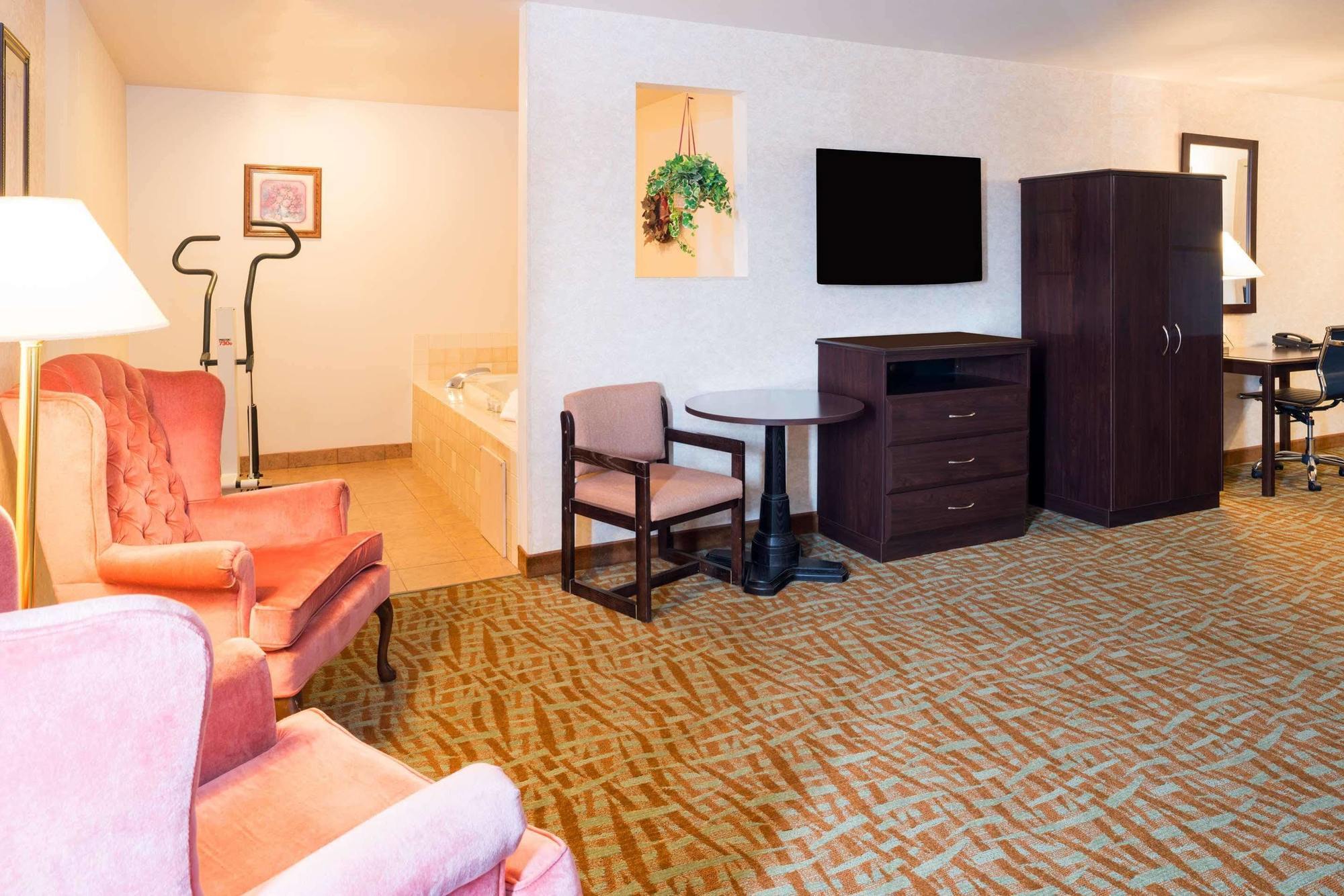 Days Inn & Suites By Wyndham Spokane Airport Airway Heights Zewnętrze zdjęcie