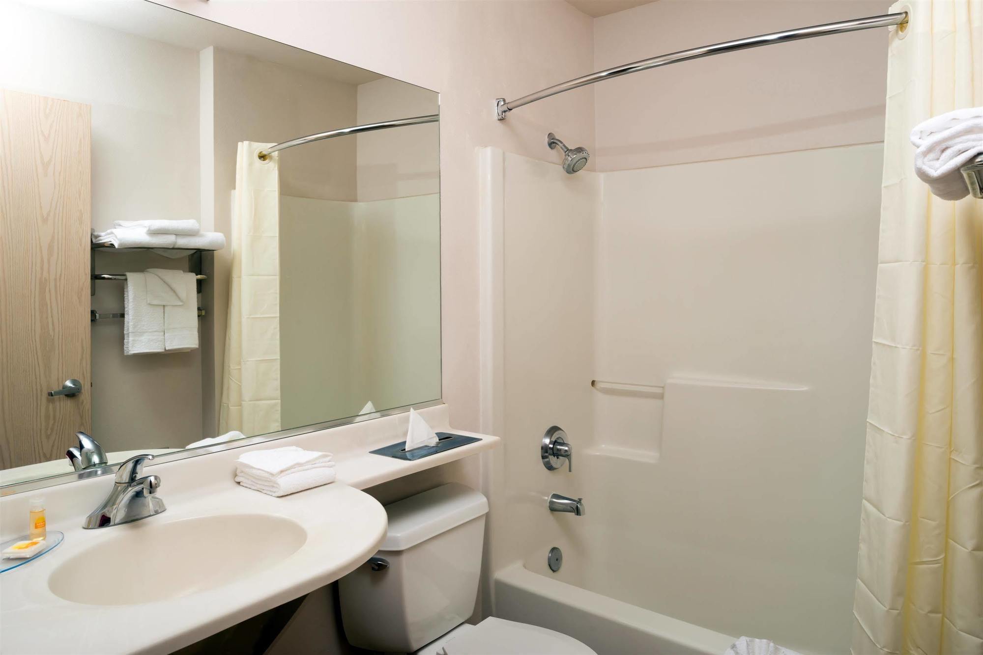 Days Inn & Suites By Wyndham Spokane Airport Airway Heights Zewnętrze zdjęcie